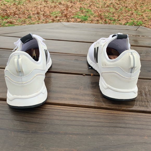 New Balance 247 sz 10.5 men - Picture 6 of 7